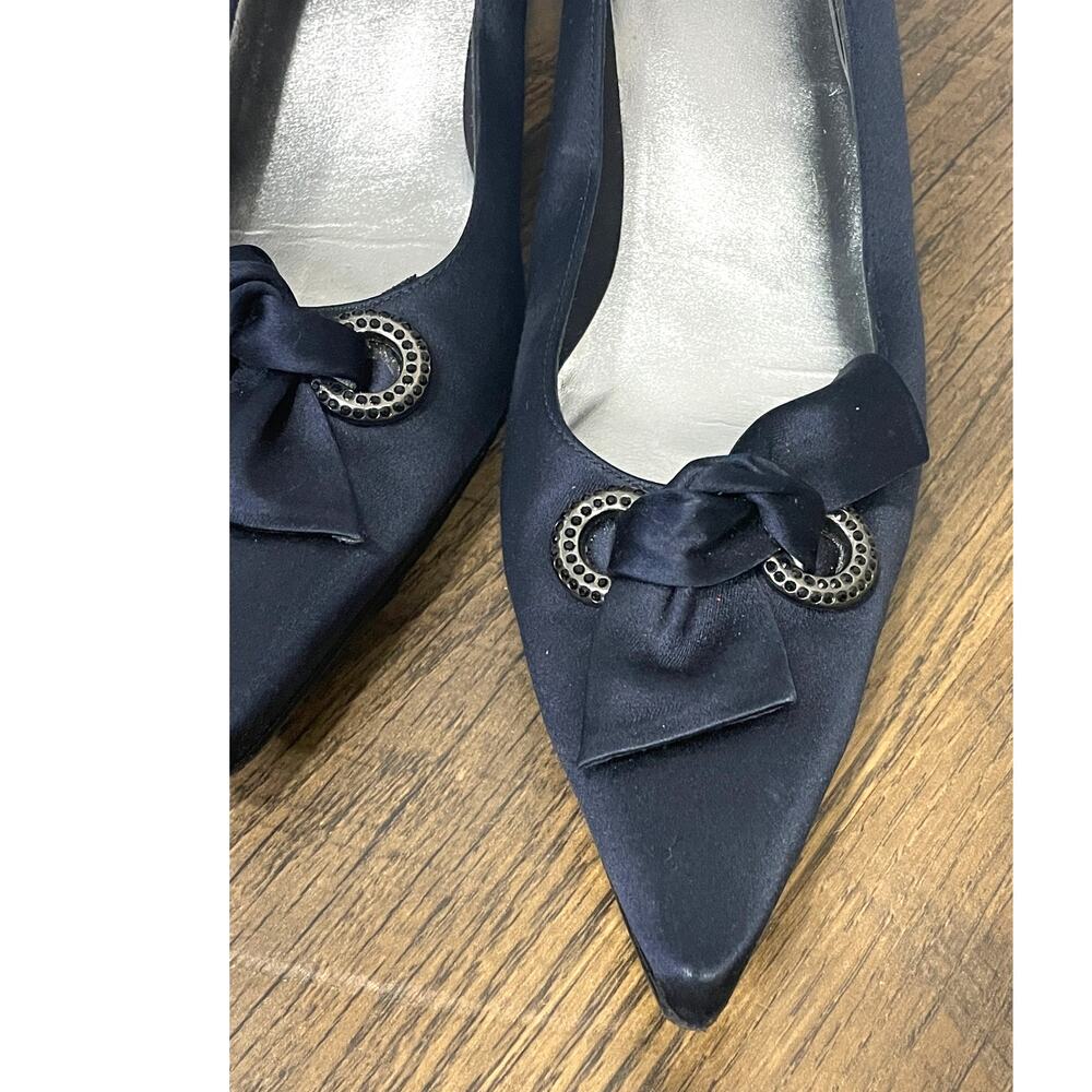 Stuart Weitzman Satin Heels Designer Navy Blue Pointed Toe Sz 8.5M - Picture 3 of 11